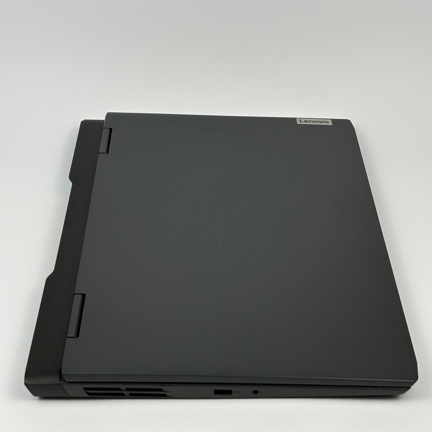 Lenovo IdeaPad Gaming 3 Intel Core i7-12650H 32GB RAM 1TB SSD 4GB RTX 3050 15.6" 165Hz Display