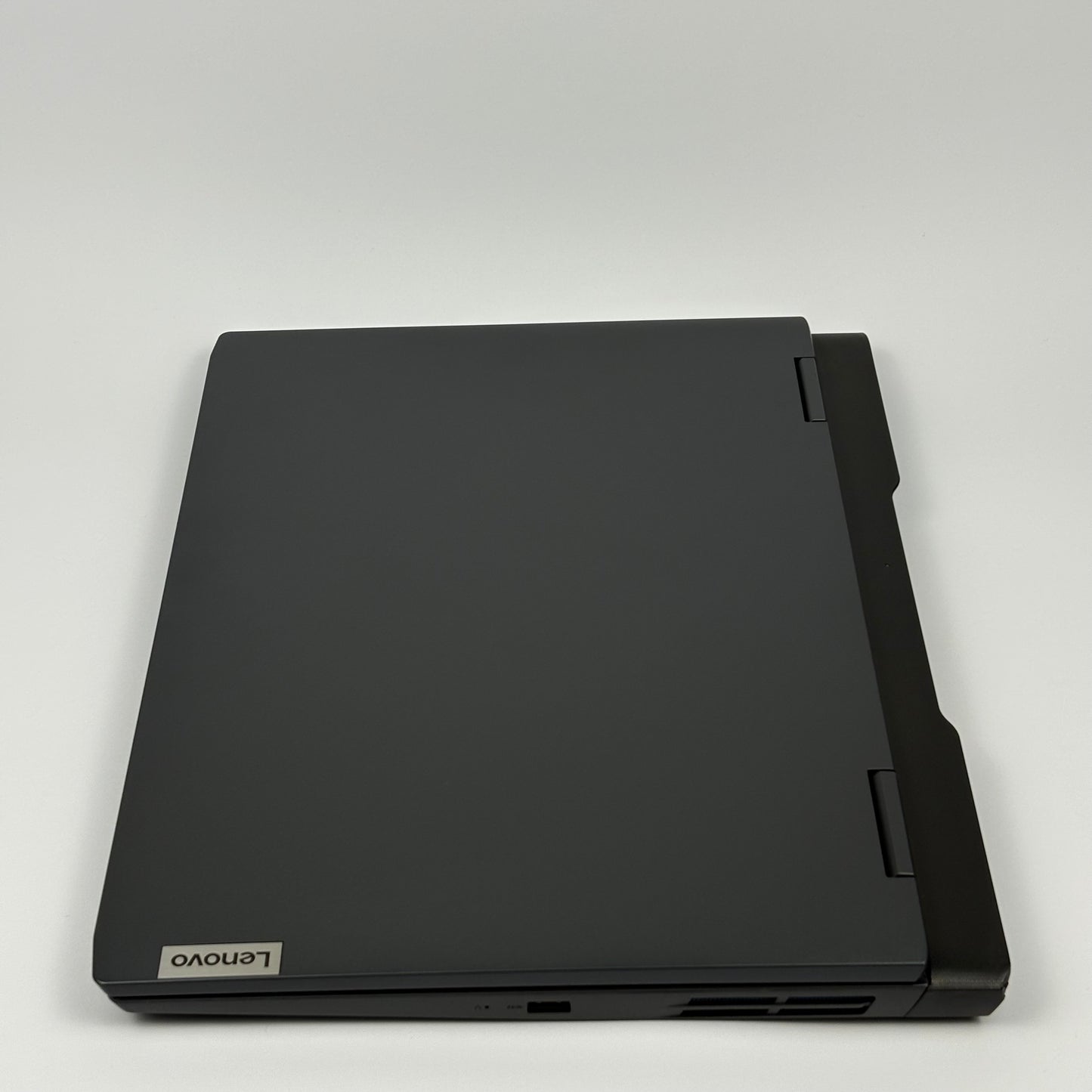 Lenovo IdeaPad Gaming 3 Intel Core i7-12650H 32GB RAM 1TB SSD 4GB RTX 3050 15.6" 165Hz Display