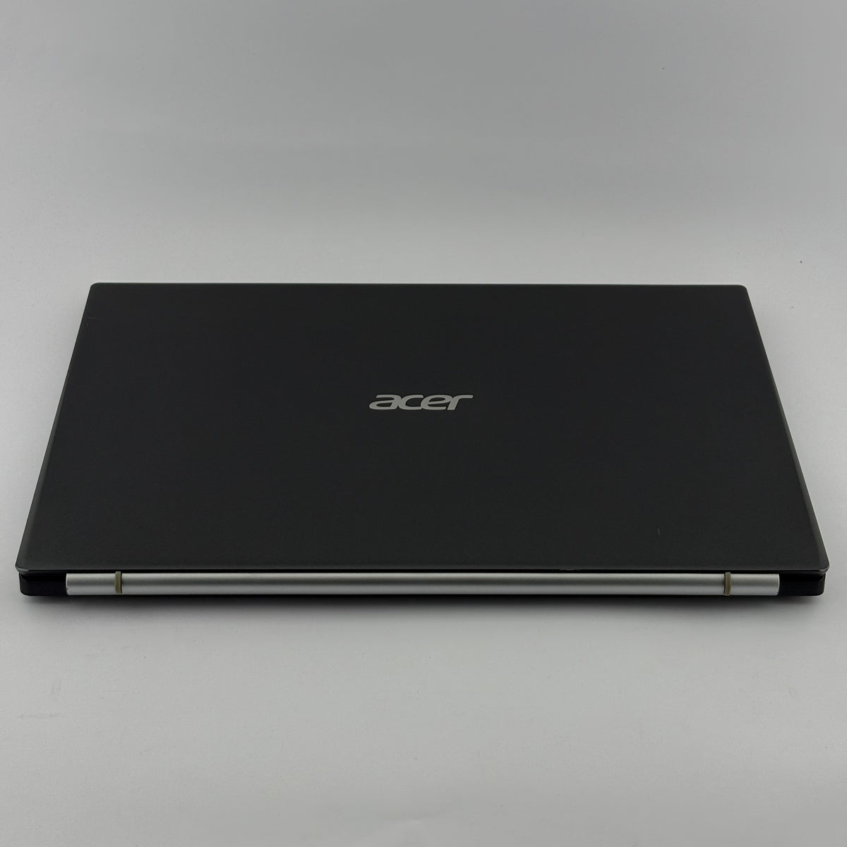 Acer Extensa 15 EX215-54 15.6" Intel Core i7-1165G7 16GB RAM 512GB SSD win 11 Pro Laptop