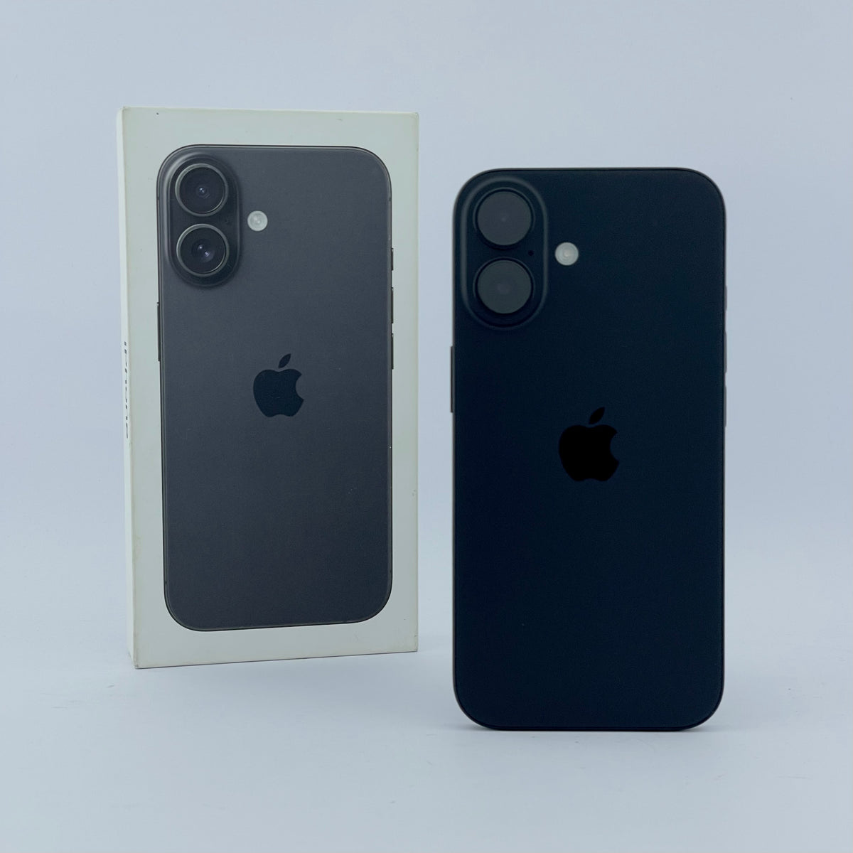 Pre Owned Apple iPhone 16 Black - 128GB