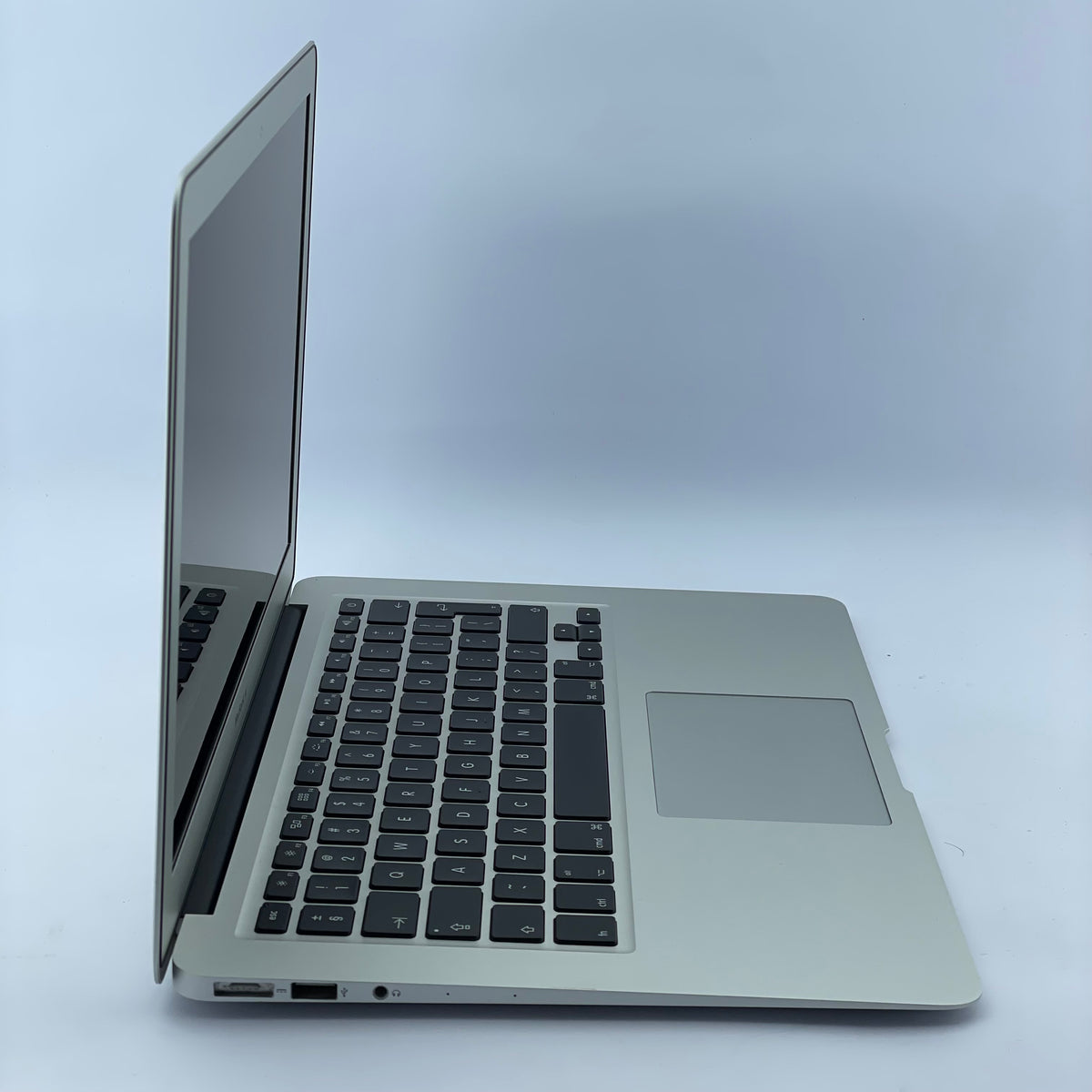 Pre-Owned Apple Macbook Air 13" Intel Core i5 8GB 128GB Silver (2017)